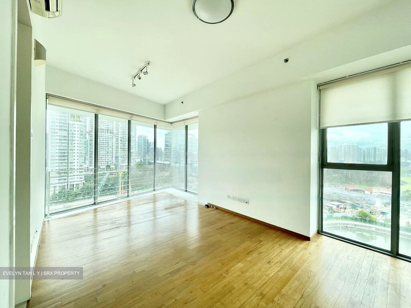 Southbank (D7), Office #458093331